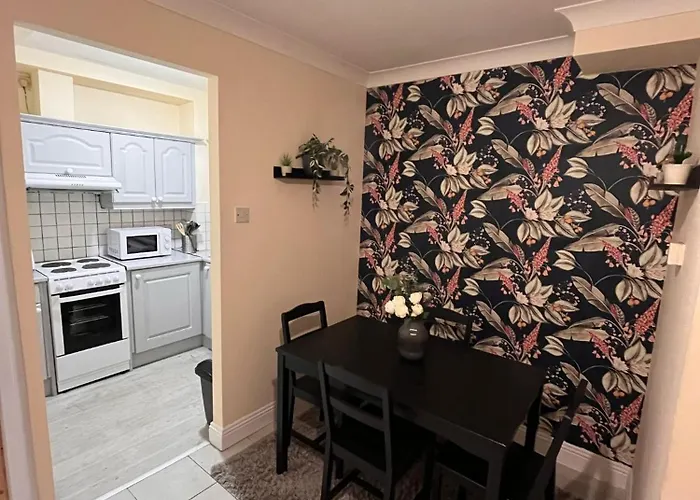 Flexible Spacious Quad 