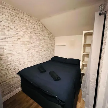 Flexible Spacious Quad 