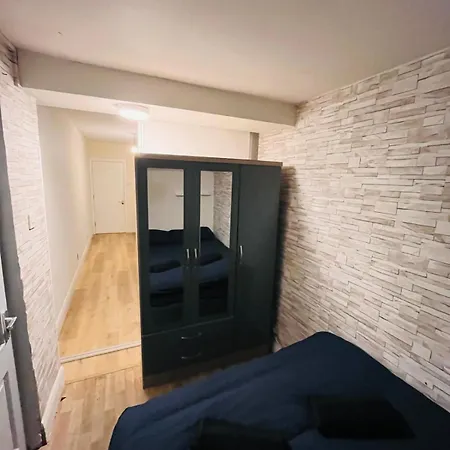 Flexible Spacious Quad 