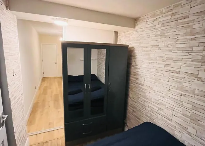 Flexible Spacious Quad 